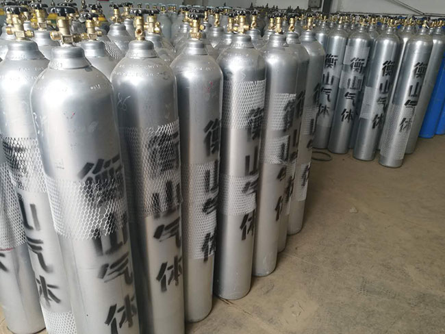 關(guān)于氧氣的制取方法及應(yīng)用簡述