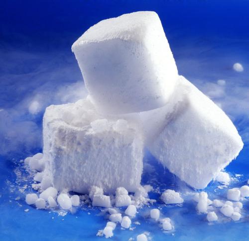 干冰在船舶業(yè)的多種維度應(yīng)用探索