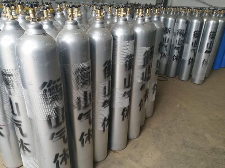 二氧化碳高純氣體的應(yīng)用領(lǐng)域及常見(jiàn)問(wèn)題解析